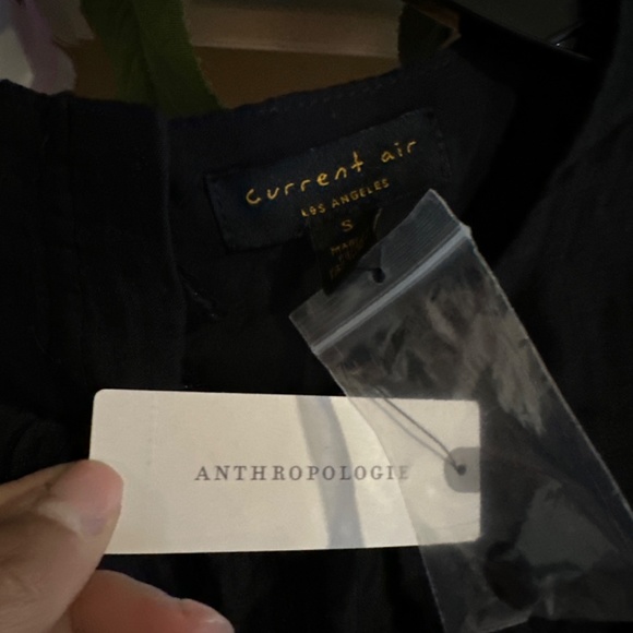 Current Air Cropped Sequin Blouse - Picture 9 of 10